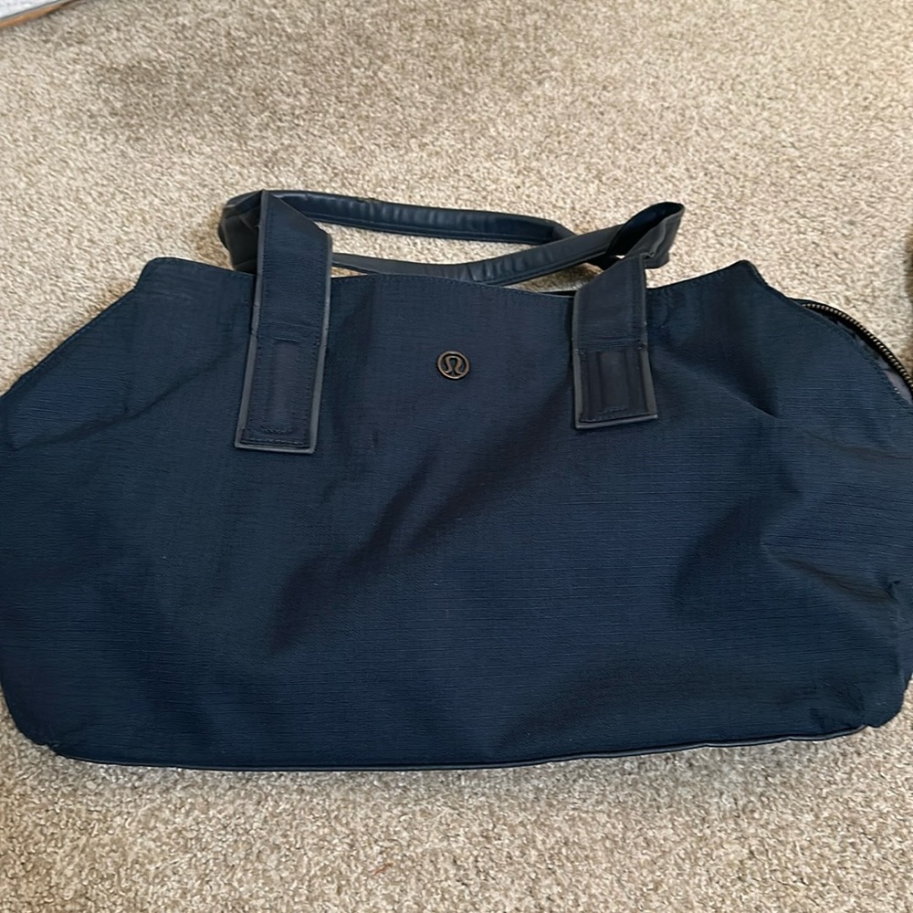 Lululemon gym bag